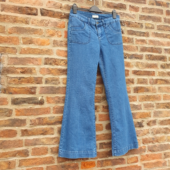 Monsoon 70's Style Flared Jeans Uk12s Blue Bootcut - Picture 2 of 7